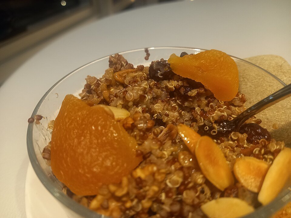 Healthy quinoa salad with dried fruit — illustrative reference photograph