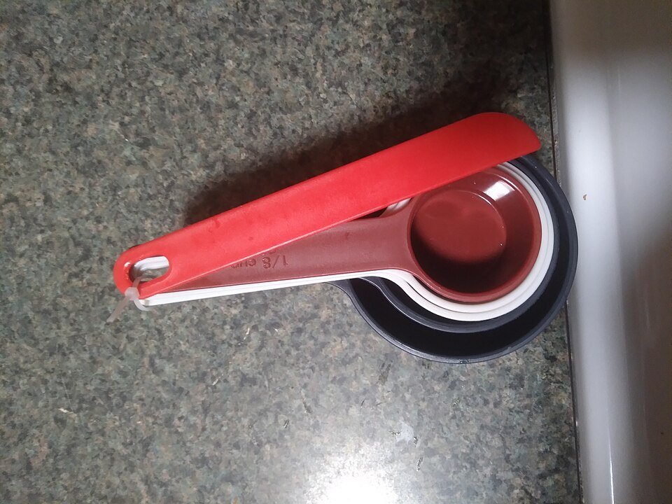 Measuring cup set — illustrative reference photograph